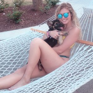 Meet your Posher, Beth